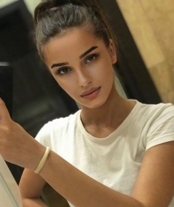 Ева